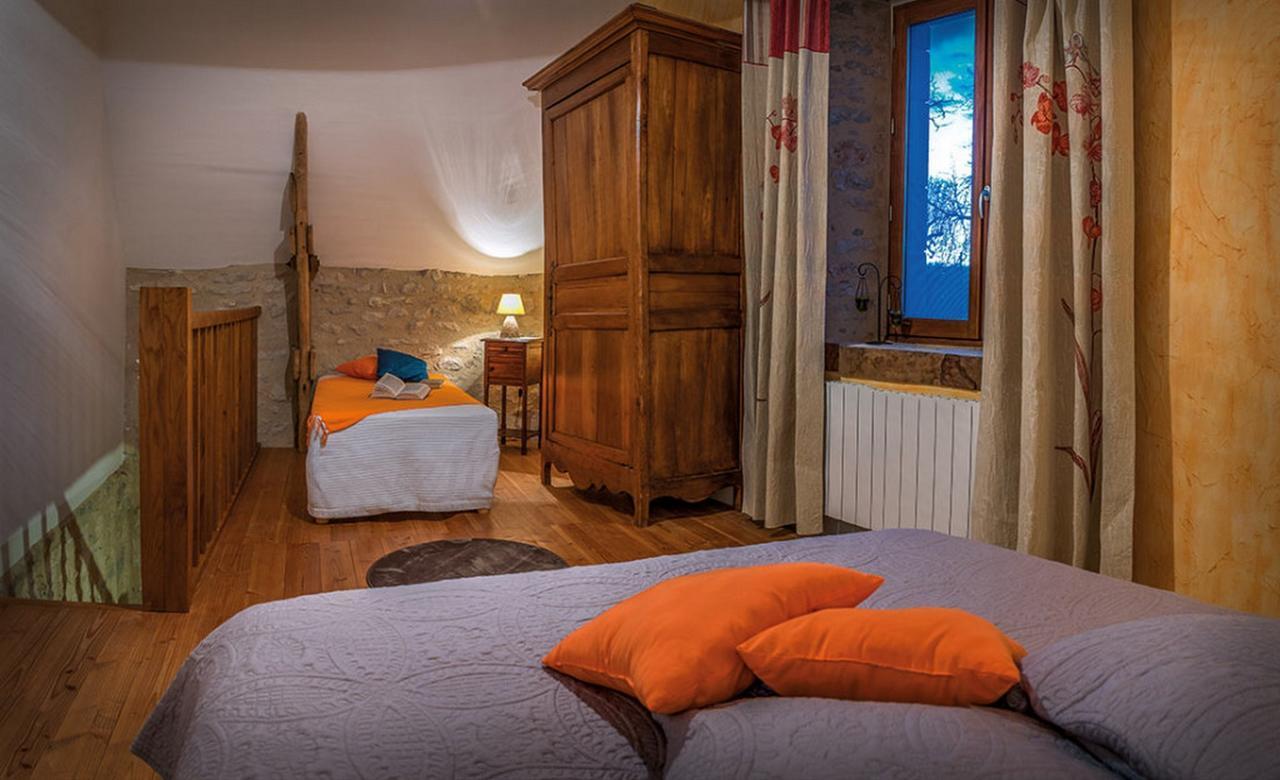 Chambres Et Jardin De Pierres Espédaillac Exteriör bild