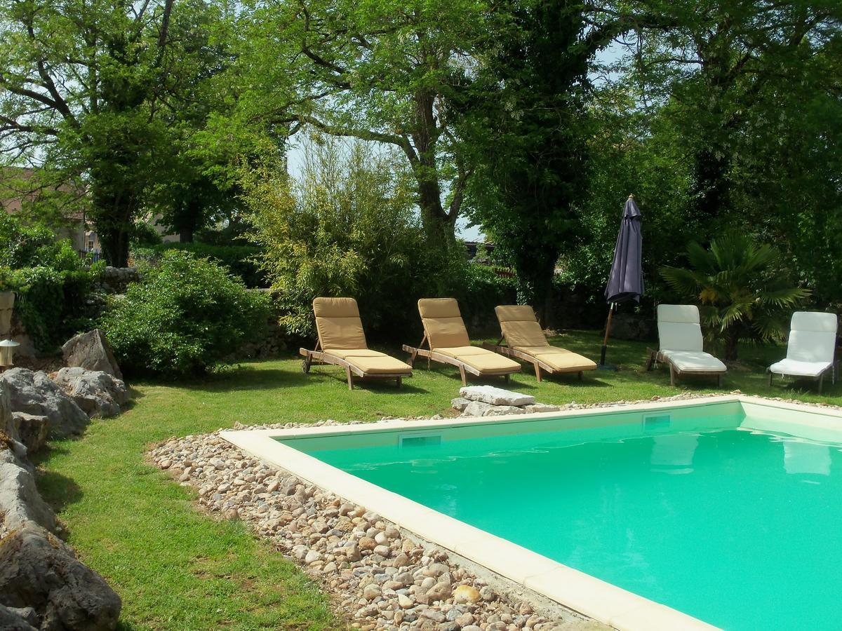 Chambres Et Jardin De Pierres Espédaillac Exteriör bild